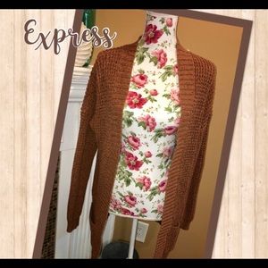 Express open from cardigan